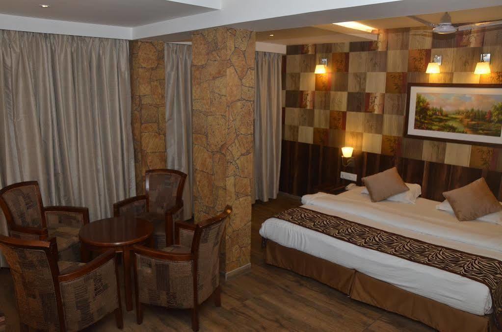 Hostel Mumbai By Maharana Inn Zewnętrze zdjęcie