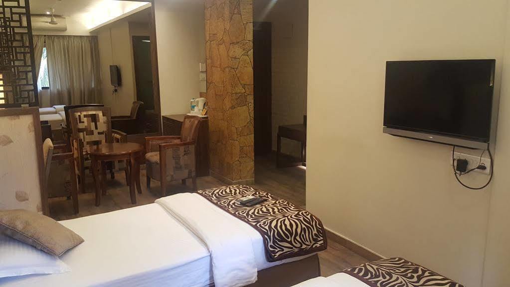 Hostel Mumbai By Maharana Inn Zewnętrze zdjęcie